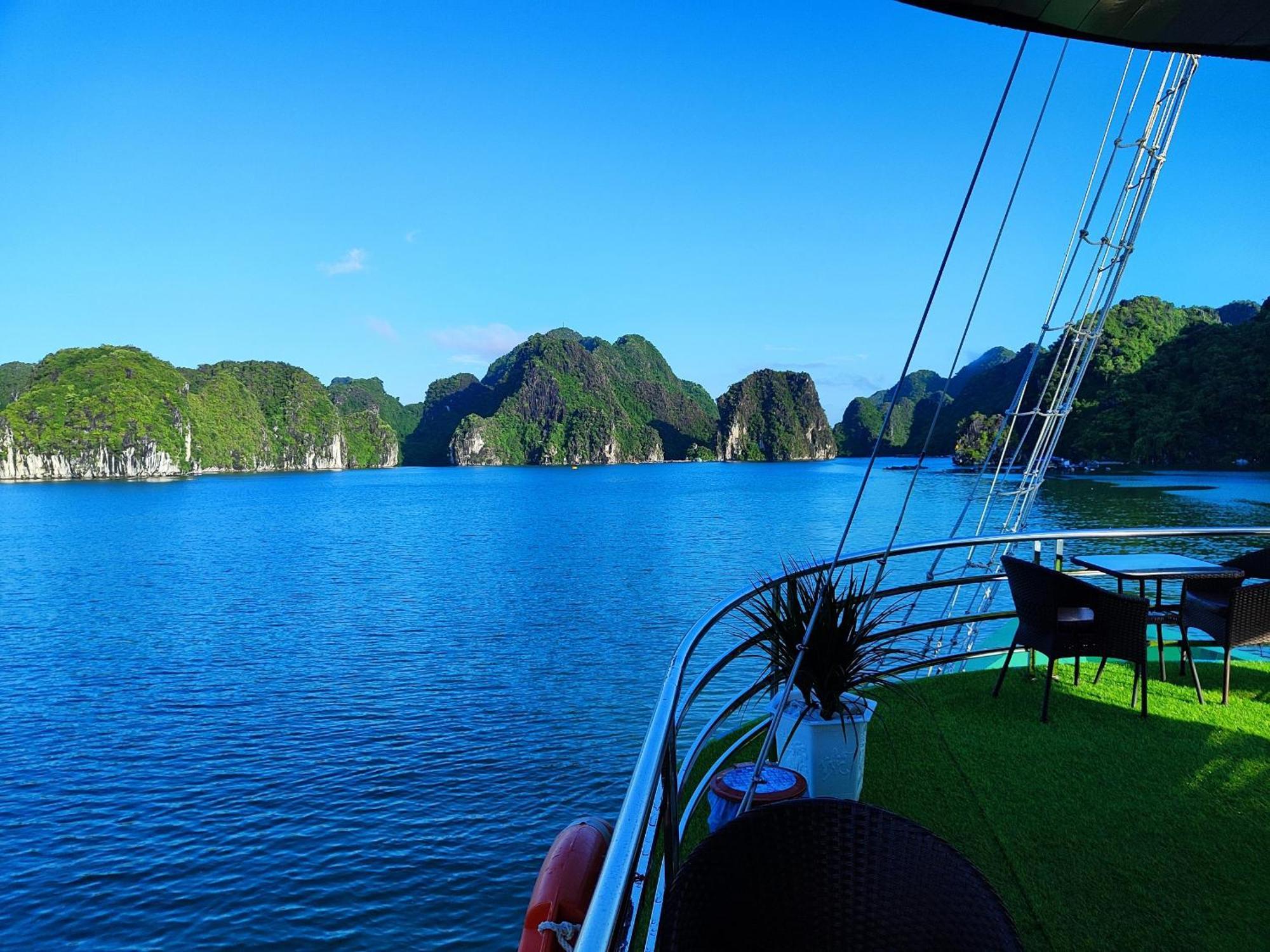 Venezia Cruises Hotel Hạ Long-öböl Kültér fotó